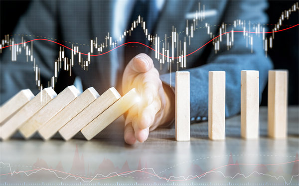 風(fēng)險(xiǎn)控制：企業(yè)戰(zhàn)略管理中的風(fēng)險(xiǎn)評估與應(yīng)對策略