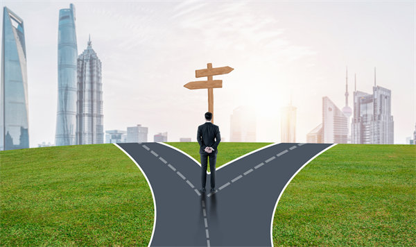 如果一家企業(yè)沒有明確的經(jīng)營戰(zhàn)略，會有什么樣的風(fēng)險？