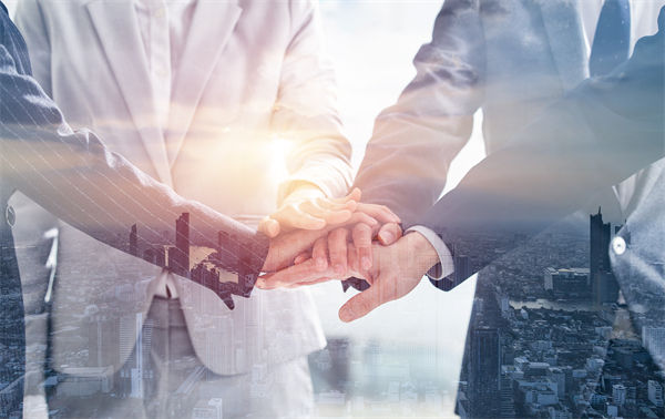 在精益生產中，企業(yè)如何有效減少生產過程中的浪費？