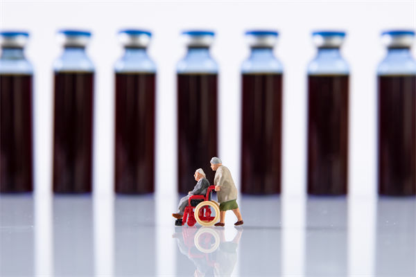 為啥有些老人沉迷購買保健品？對品牌營銷有何啟示？