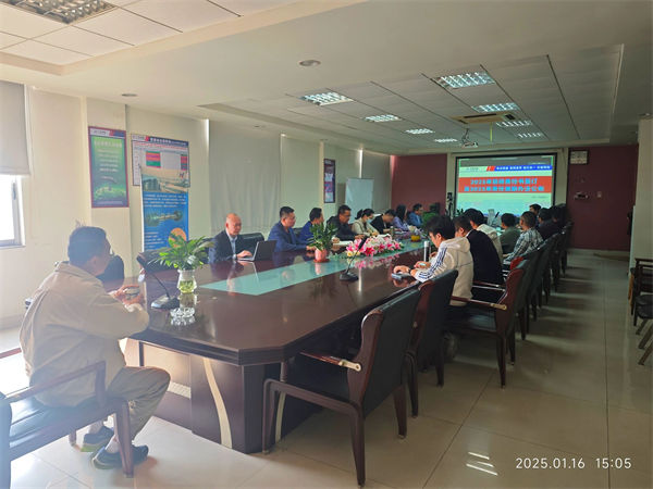 華勁機械2025年度經營計劃發(fā)布會現(xiàn)場