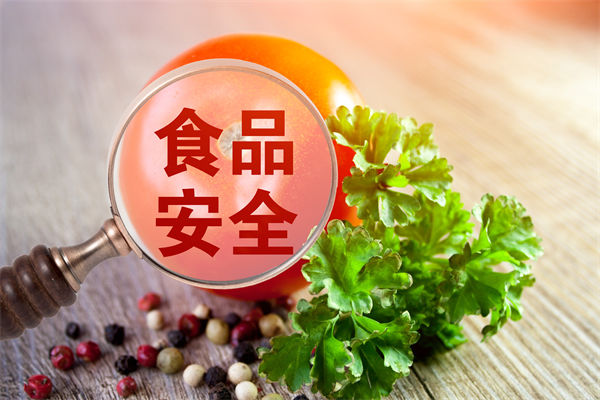 老板直播吃自家黃燜雞：想證明清白，品牌營銷怎么看？