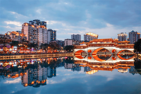 2025年新一線城市名單發(fā)布，對企業(yè)文化的啟示有？
