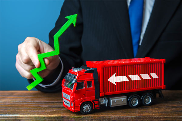 特朗普再對(duì)8國(guó)加征關(guān)稅，最高50%，關(guān)聯(lián)企業(yè)怎么看？